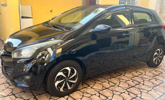 HYUNDAI HB20 1.0 COMFORT 12V FLEX 4P MANUAL HYUNDAI HB20 1.0 COMFORT 12V FLEX 4P MANUAL